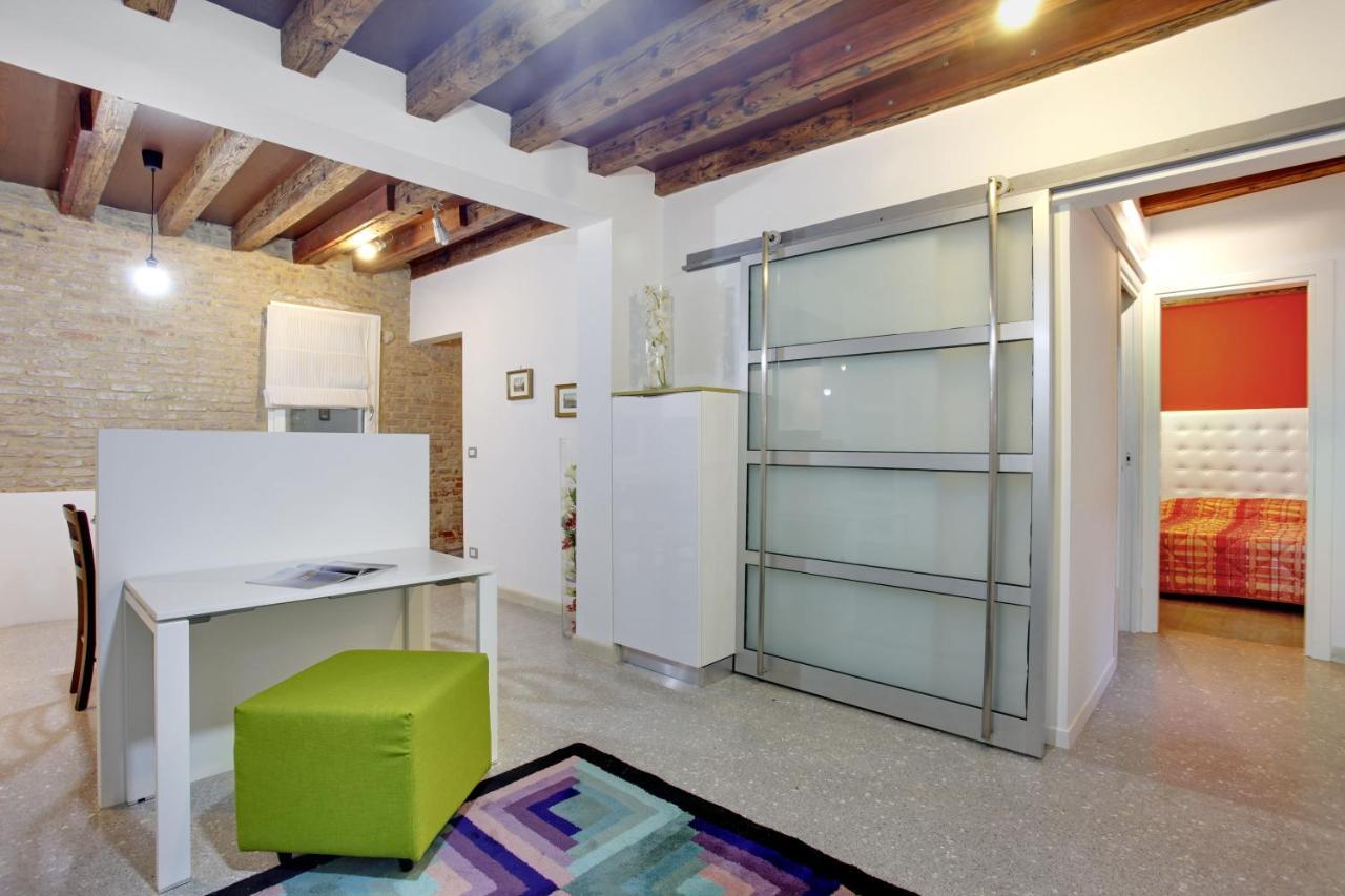 Fenix Otello Apartments Veneza Exterior foto